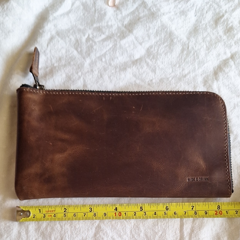 Hide & Drink Brown Leather Zip Wallet